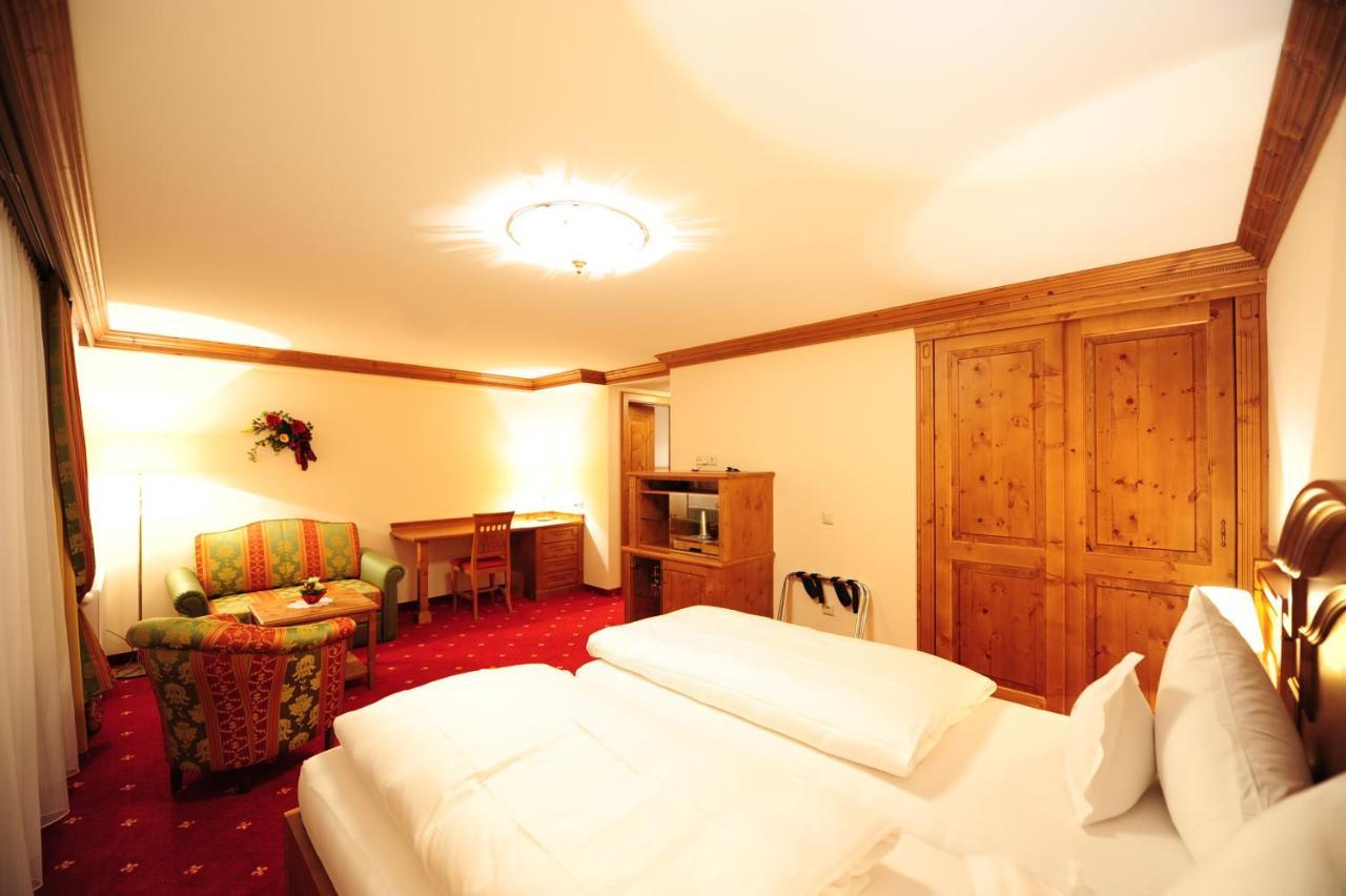 Max Hotel 4*