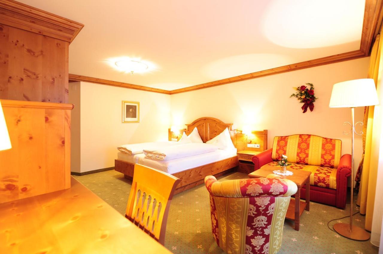 Max Hotel