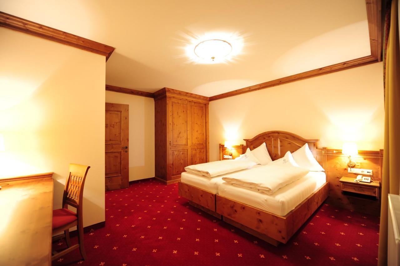 Max Hotel 4*