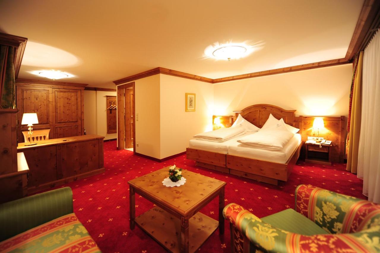 Hotel Max 4*