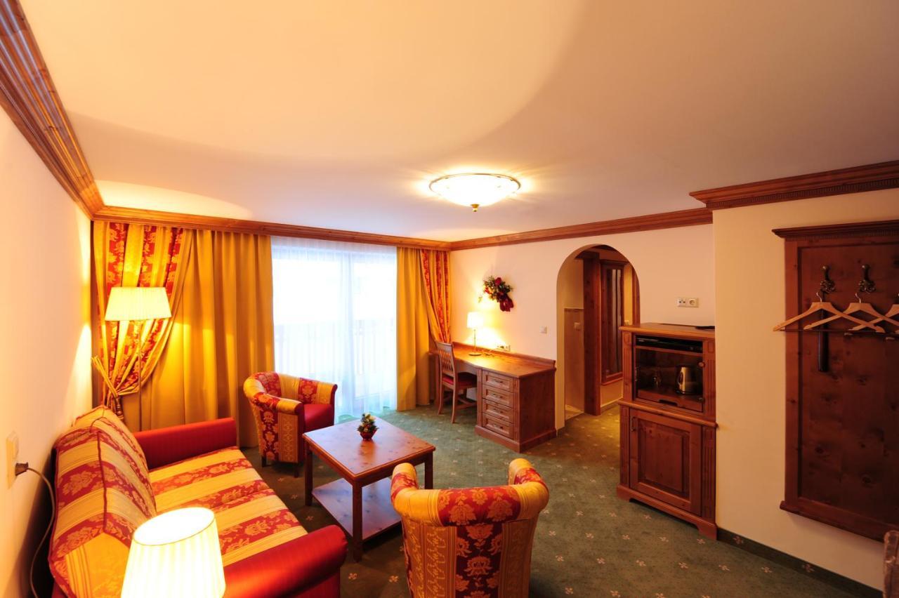 Max Hotel 4*