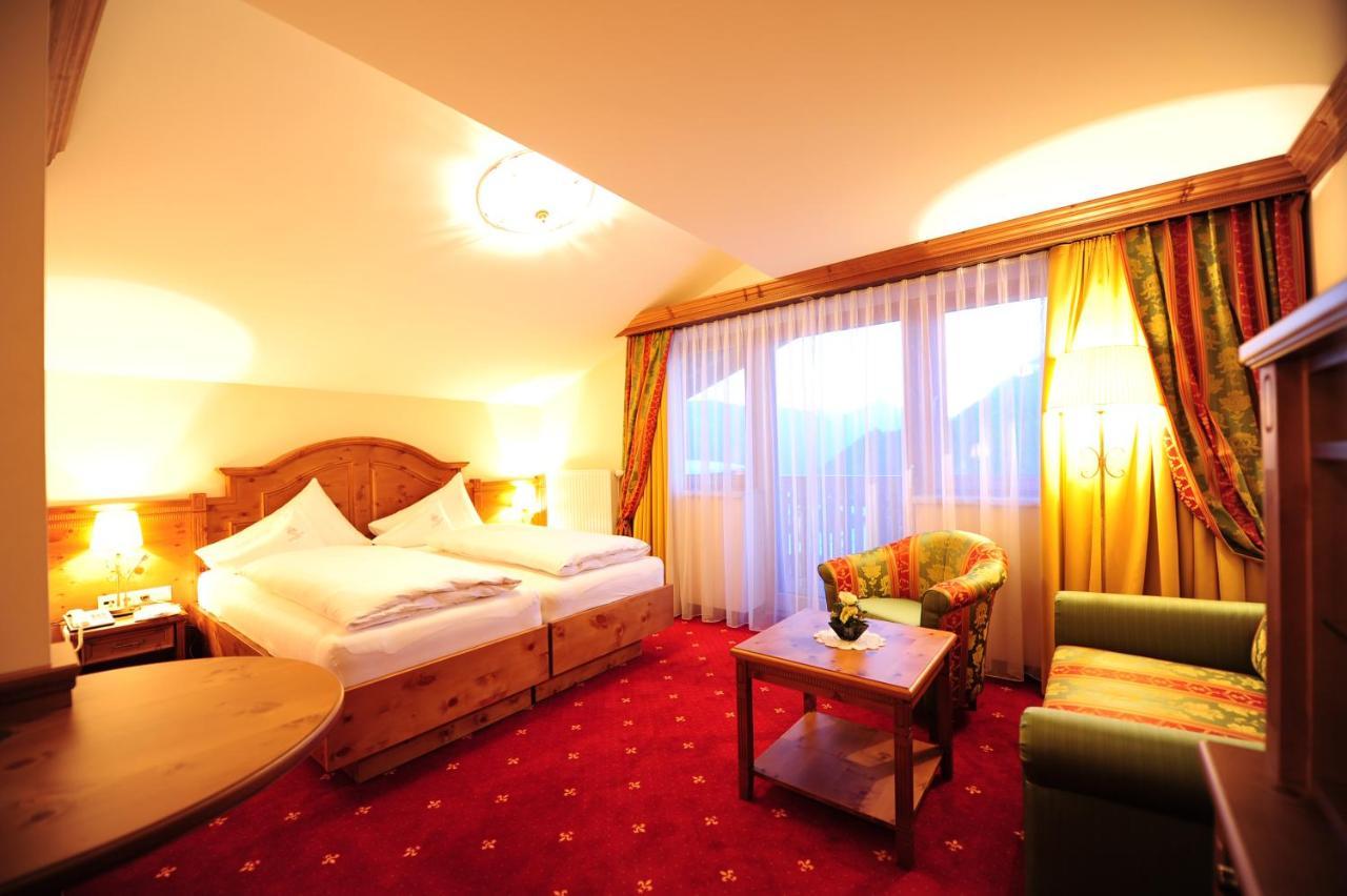 Hotel Max 4*