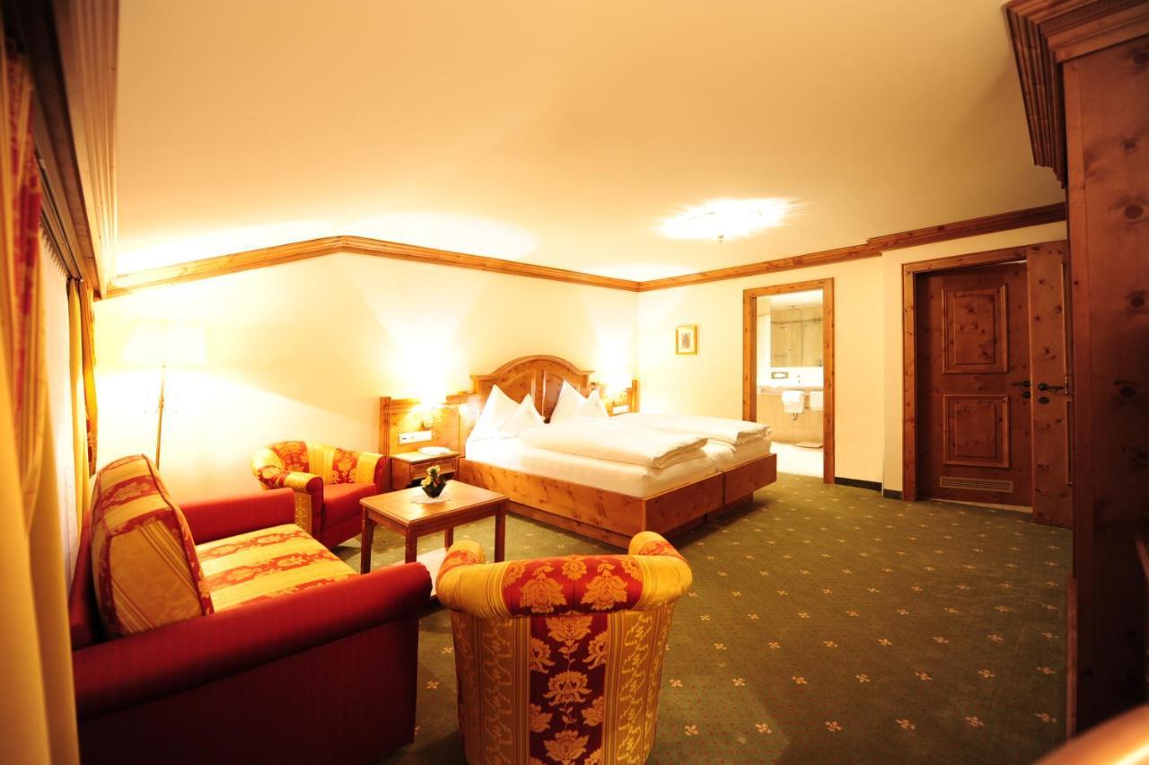 Max Hotel